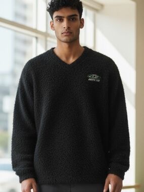 Vintage Arctic Cat Black Mens Sweater (SW2)